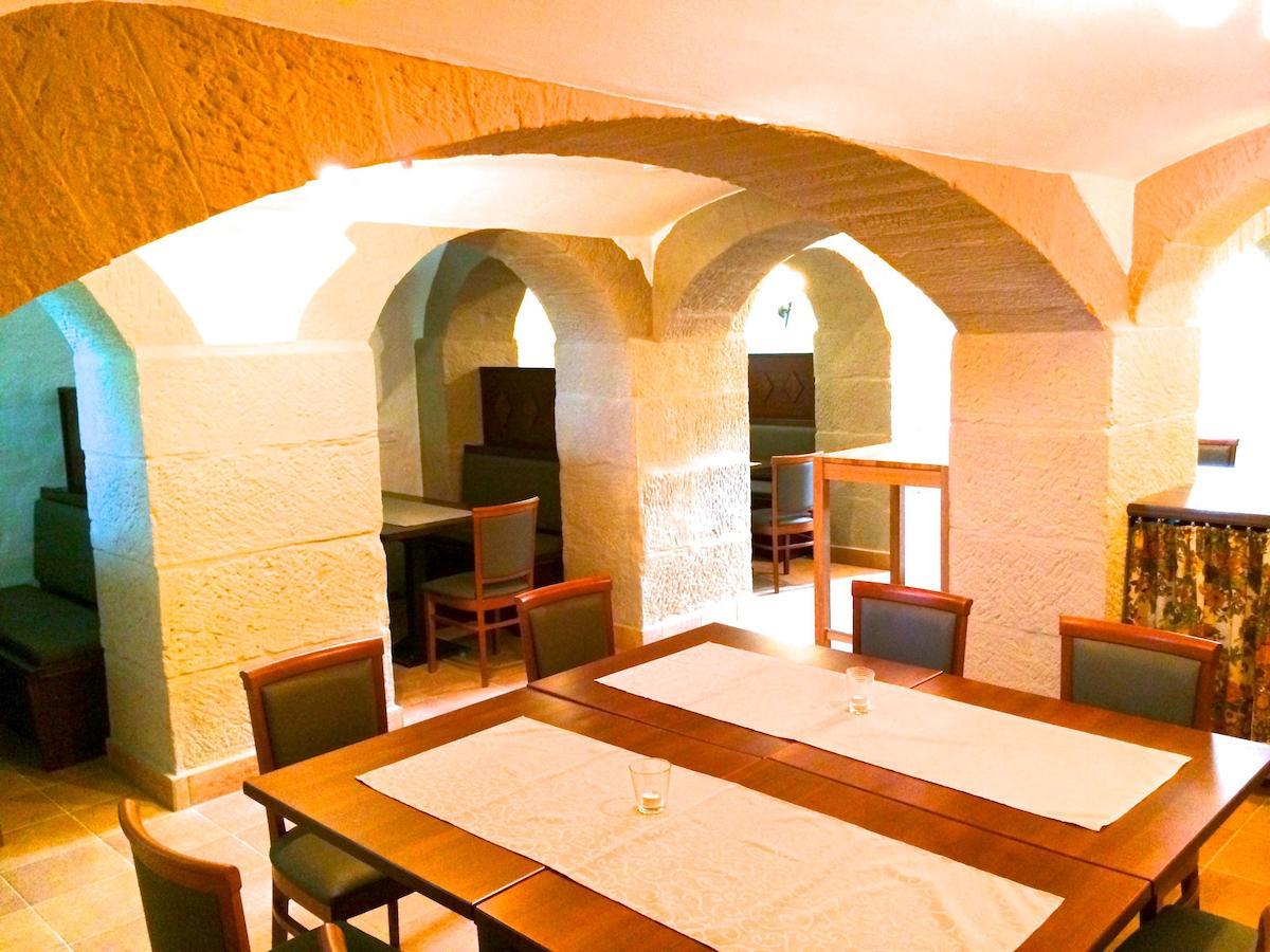 Hotel Garni Demmel & Cie Rohrsheim Екстер'єр фото